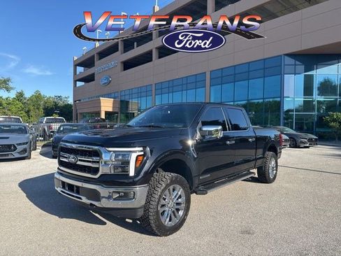 Used 2025 Ford F150 Lariat w/ Equipment Group 502A High image 1