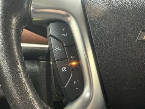 Used 2016 Chevrolet Traverse LTZ image 16