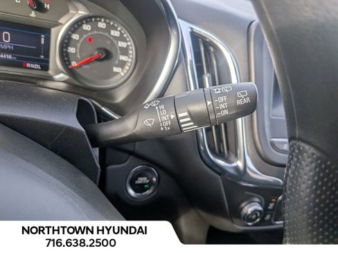 Used 2022 Chevrolet Equinox LT image 26