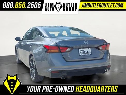 Used 2024 Nissan Altima 2.5 SR FWD image 2