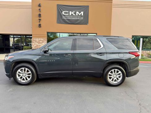 Used 2019 Chevrolet Traverse LT w/ LPO, Floor Liner Package FWD image 47