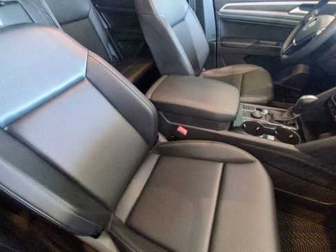 Used 2020 Volkswagen Atlas SEL AWD/4WD image 23