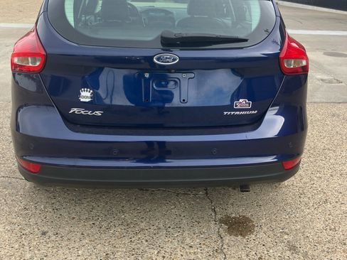 Used 2017 Ford Focus Titanium image 3