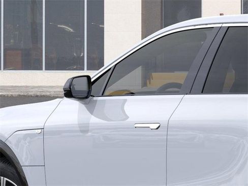 New 2026 Cadillac Lyriq Premium Luxury image 12