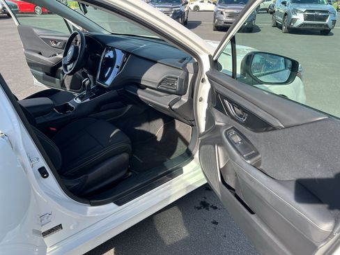 Certified 2025 Subaru Legacy Premium AWD/4WD image 8