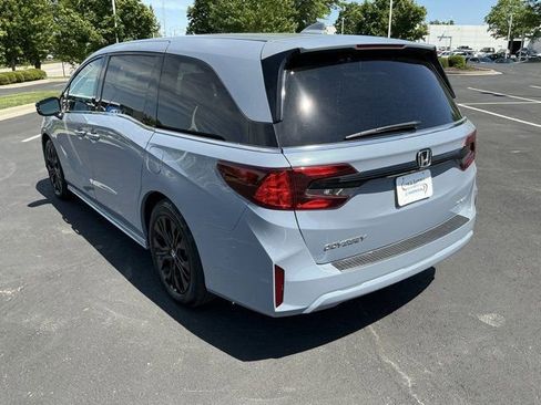 Used 2025 Honda Odyssey Sport-L image 8