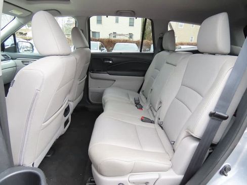 Used 2019 Honda Pilot EX-L image 14