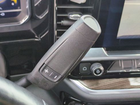 Used 2022 Chevrolet Silverado 1500 LT Trail Boss w/ Protection Package image 16