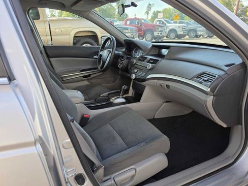 Used 2008 Honda Accord EX image 16