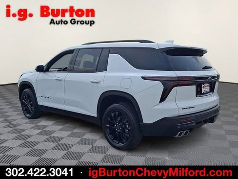 Certified 2025 Chevrolet Traverse LT w/ Midnight/Sport Edition FWD image 4