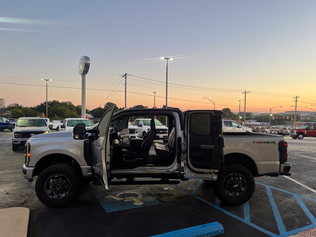 Certified 2023 Ford F250 Lariat w/ Sport Appearance Package AWD/4WD image 17