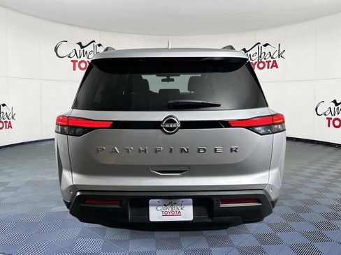 Used 2025 Nissan Pathfinder SV FWD image 7