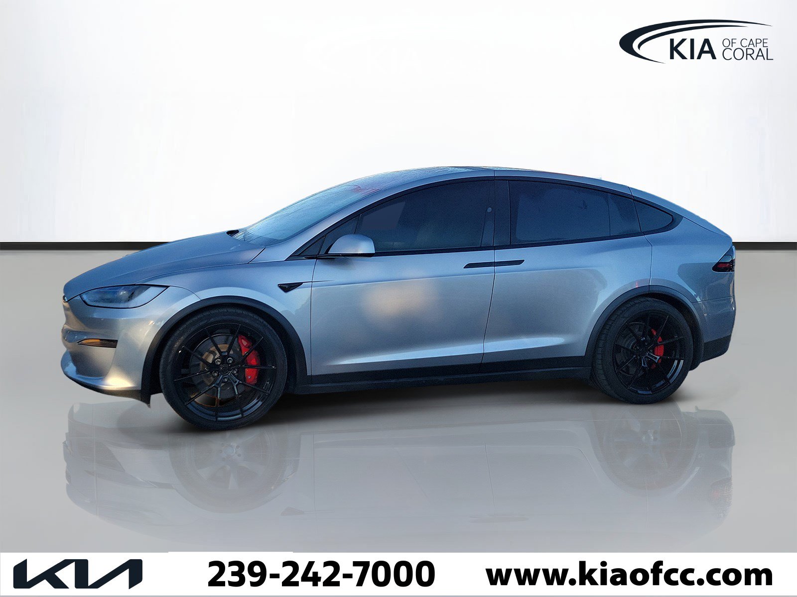 Used 2026 Tesla Model X Plaid AWD/4WD image 4
