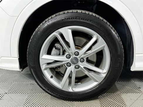 Used 2020 Audi Q3 2.0T Premium Plus w/ Premium Plus Package image 30