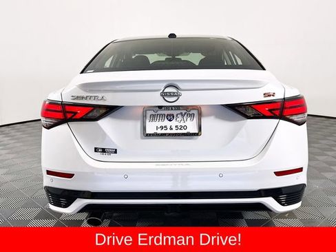 Used 2025 Nissan Sentra SR FWD image 21