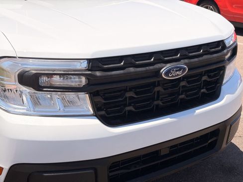 Certified 2023 Ford Maverick XL FWD image 4