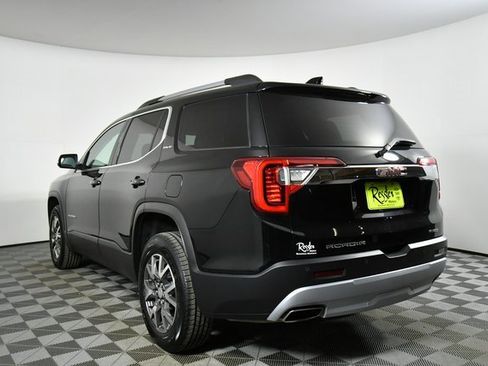 Used 2023 GMC Acadia SLE w/ Driver Convenience Package image 13