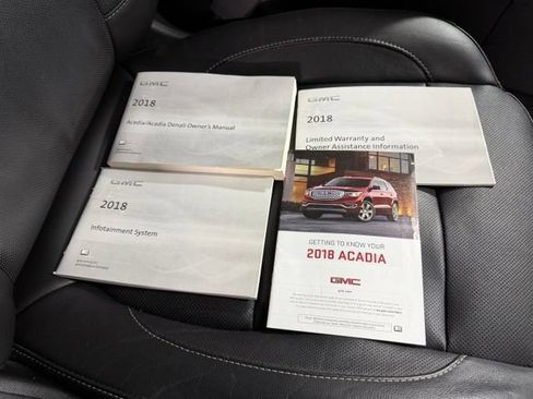 Used 2018 GMC Acadia SLT AWD/4WD image 26