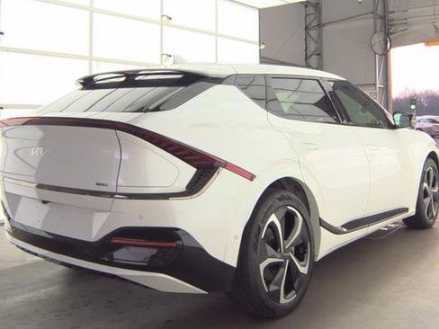 Used 2023 Kia EV6 GT-Line image 3