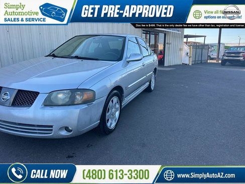 Used 2006 Nissan Sentra SE-R w/ (J01) Sunroof Pkg FWD image 3