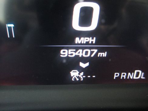 Used 2017 GMC Yukon Denali w/ Open Road Package image 33