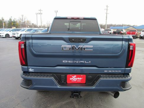 Certified 2024 GMC Sierra 2500 Denali Ultimate w/ Max Trailering Package image 6