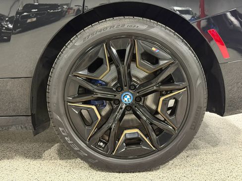 Used 2023 BMW iX M60 AWD/4WD image 64