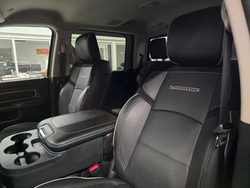 Used 2024 RAM 2500 Laramie w/ Safety Group AWD/4WD image 19