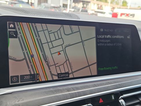 Used 2022 BMW X7 xDrive40i w/ Executive Package image 24