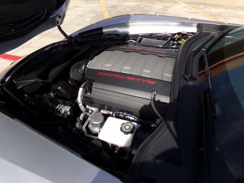 Used 2019 Chevrolet Corvette Grand Sport w/ Carbon Flash Badge Package image 15