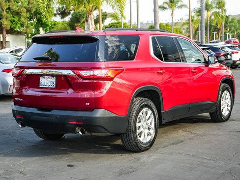 Used 2019 Chevrolet Traverse LT FWD image 6