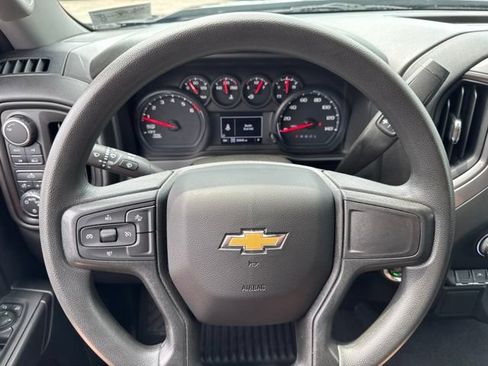 Used 2023 Chevrolet Silverado 1500 Custom AWD/4WD image 16