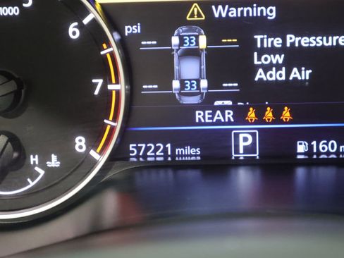 Used 2024 Nissan Altima 2.5 SV AWD/4WD image 38