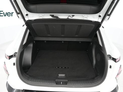 Used 2024 Hyundai Kona Limited FWD image 8