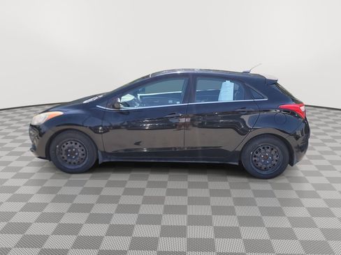 Used 2016 Hyundai Elantra GT image 5