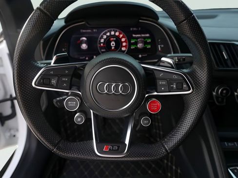Used 2018 Audi R8 V10 plus image 18