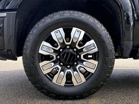 Used 2024 GMC Sierra 2500 Denali w/ Denali Reserve Package image 34