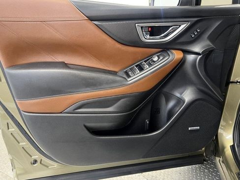 Used 2024 Subaru Forester Touring image 37