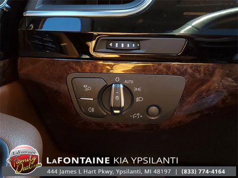 Used 2019 Audi Q7 3.0T Premium image 16