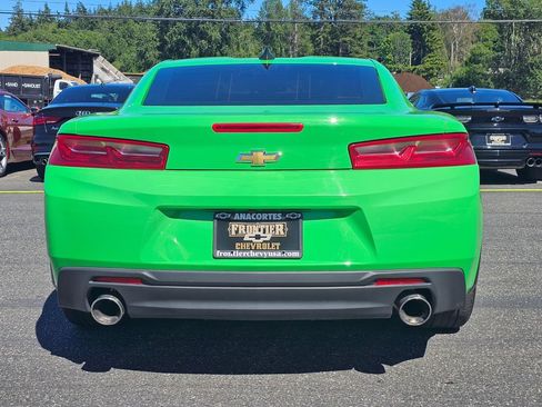 Used 2017 Chevrolet Camaro LS RWD image 4