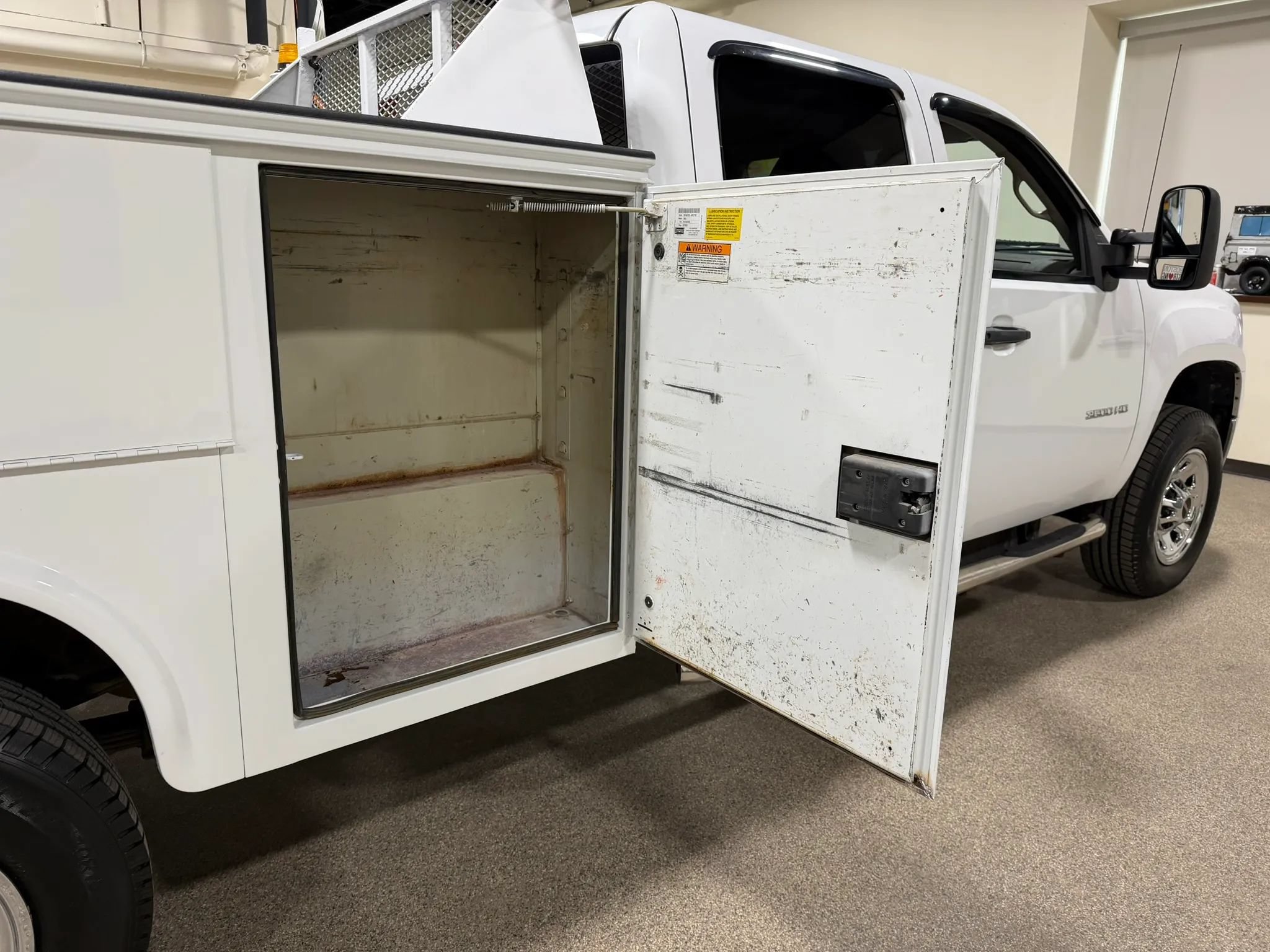 Used 2014 GMC Sierra 3500 W/T w/ Snow Plow Prep Package AWD/4WD image 22