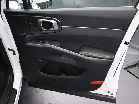 New 2026 Kia Sorento EX FWD image 41