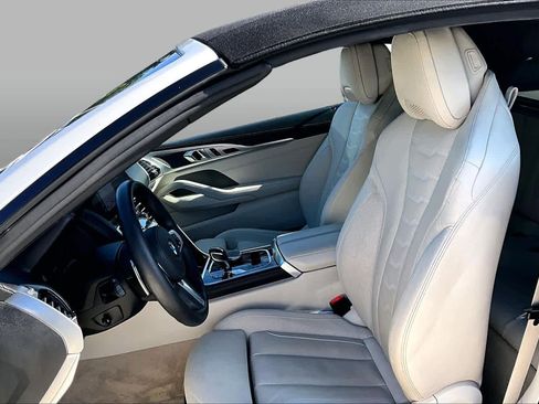 Used 2020 BMW 840i xDrive Convertible w/ M Sport Package AWD/4WD image 8