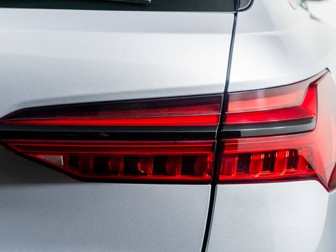 Used 2025 Audi RS 6 performance image 13