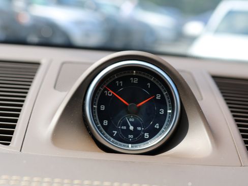 Used 2017 Porsche Macan S image 46