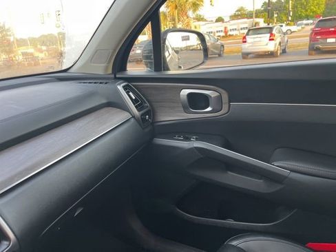 Used 2023 Kia Sorento S w/ Panoramic Sunroof Package AWD/4WD image 30