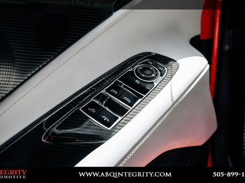 Used 2024 Chevrolet Corvette Stingray Premium Conv w/ Z51 Performance Package RWD image 20