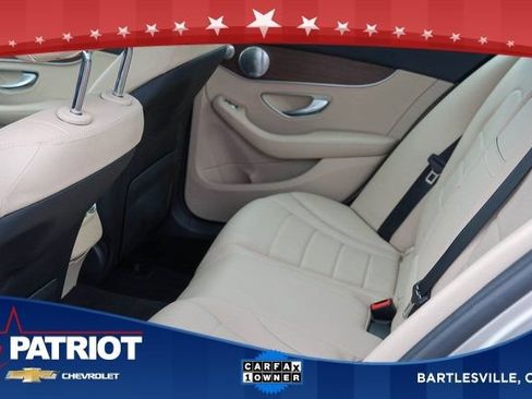Used 2020 Mercedes-Benz C 300 Sedan w/ Premium Package image 15