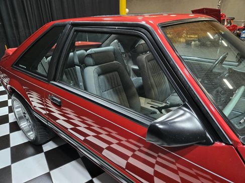 Used 1990 Ford Mustang LX image 37