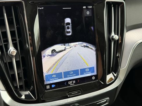 Used 2024 Volvo S60 B5 Core image 23